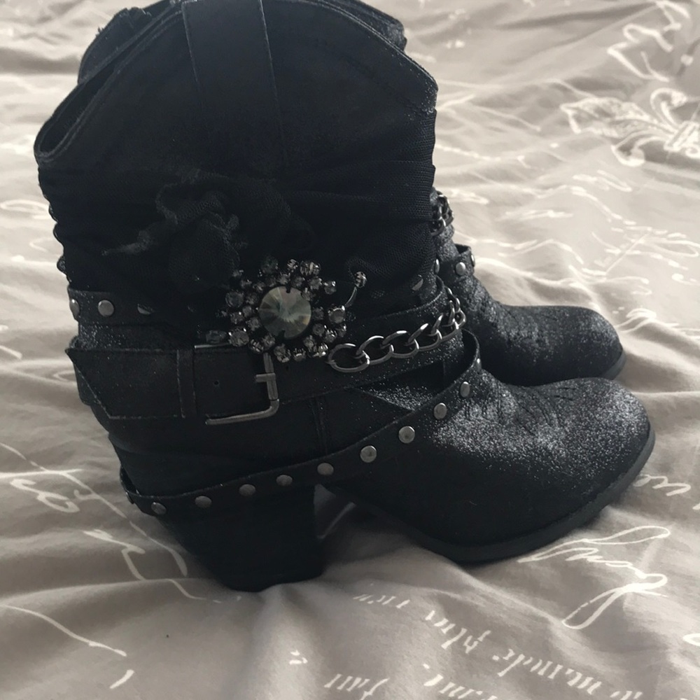 Not Rated Glittery Boots